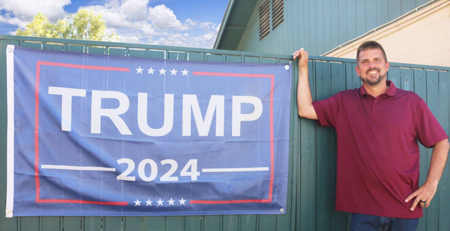 scott-with-trump-flag-750-384